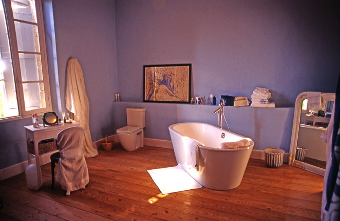 Stark-bathroom