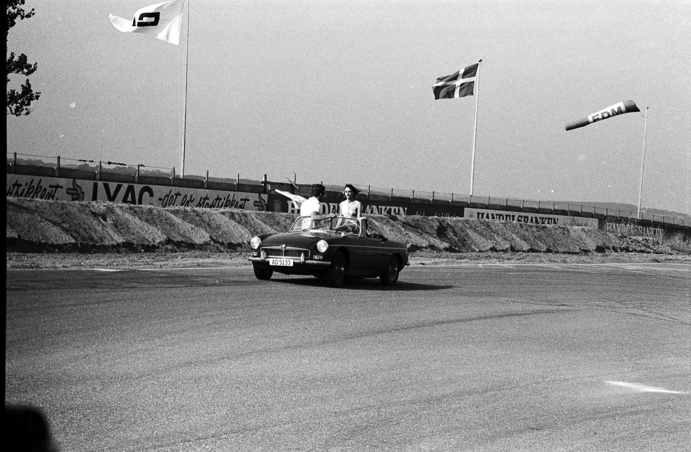 MGB-with-the-top-down