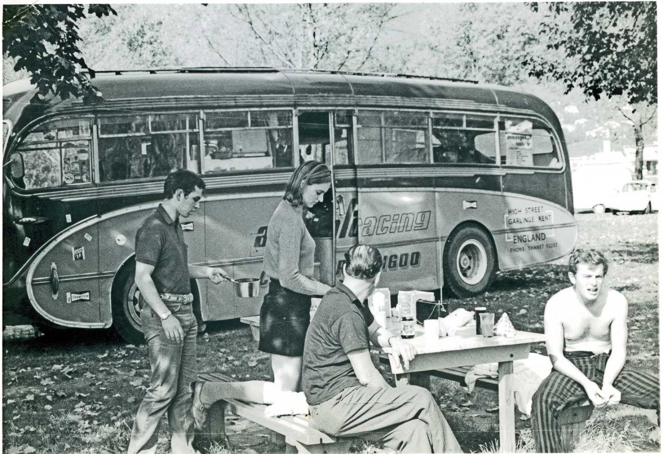 Avalon-bus-Bailey876